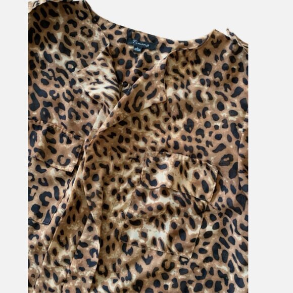 Timing cheetah womens blouse long sleeve size L sheer lightweight material - Picture 2 of 3